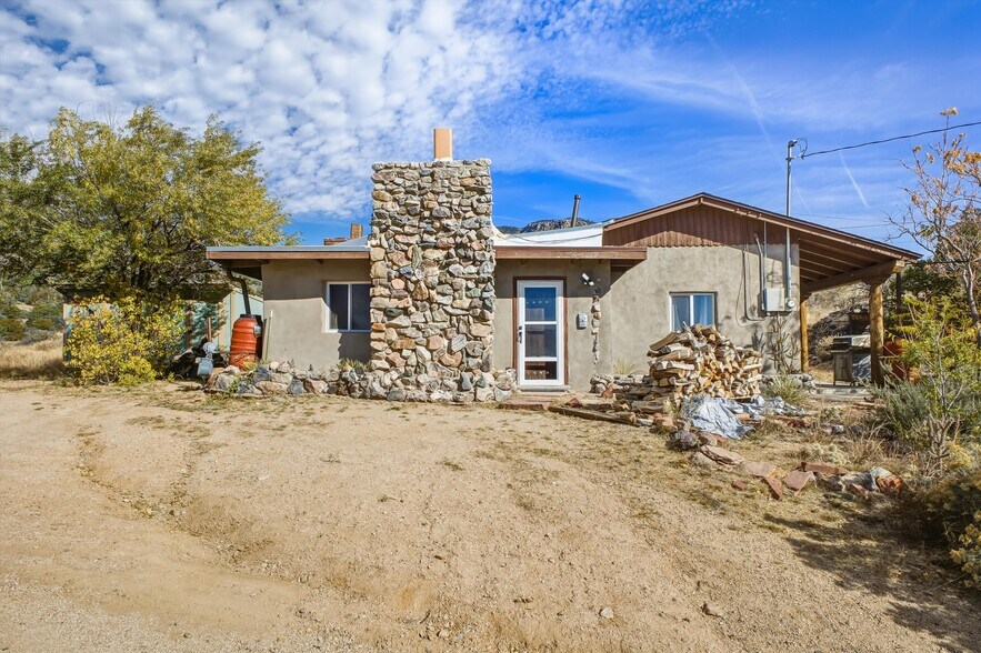More Photos Of 24 Matisse Rd NE, Albuquerque Apartments For Sale