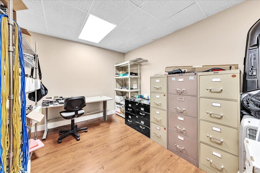 More Photos Of 6187 NW 167th St, Miami Lakes Office For Sale