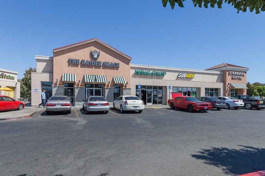 Primary Photo Of 8400 Edgewater Dr, Oakland Unknown For Lease