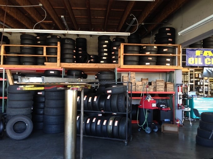 More Photos Of 1402 S Main St, Santa Ana Auto Repair For Lease