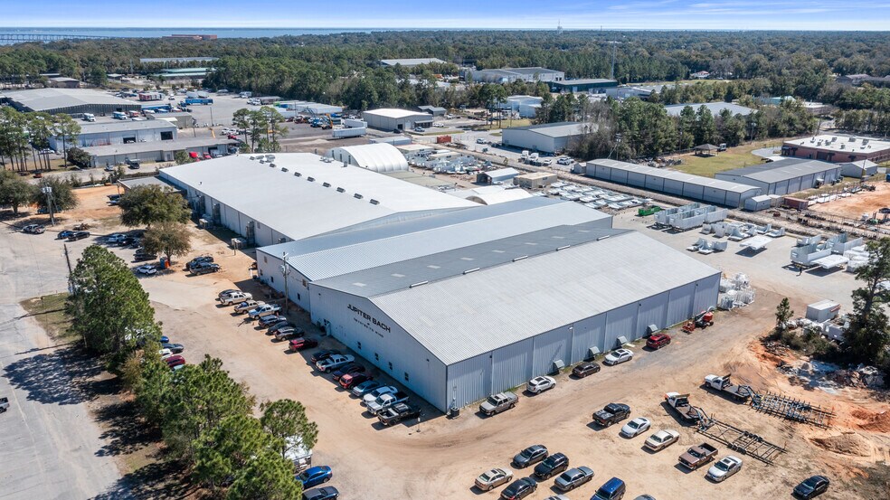 More Photos Of 3301 Bill Metzger Ln, Pensacola Warehouse For Sale