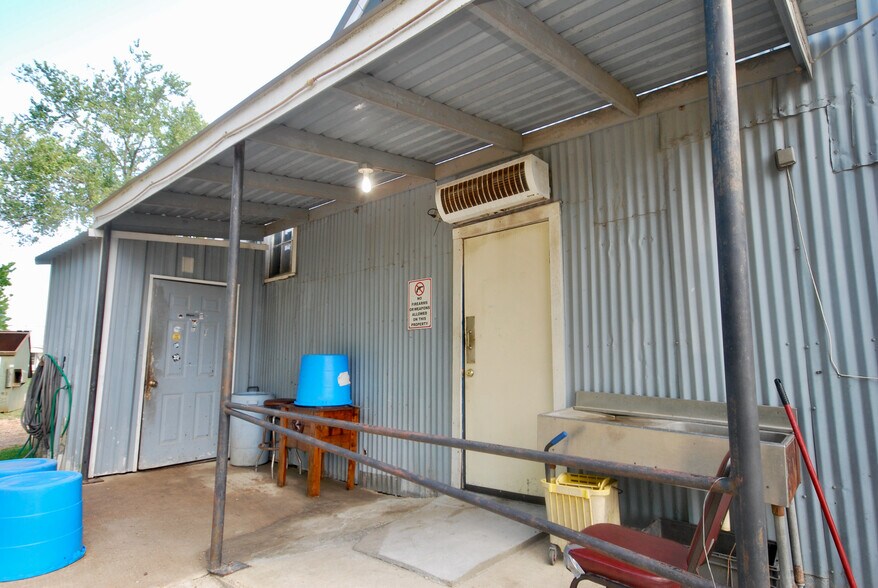 More Photos Of 12604 N State Highway 95, Cistern Restaurant For Sale