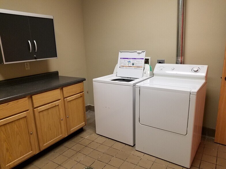 More Photos Of 10101 Market St, Rothschild General Retail For Lease