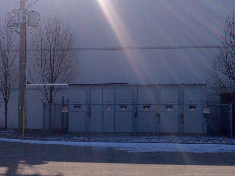 More Photos Of 950 S Service Rd, Stoney Creek Warehouse For Lease