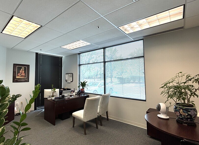 More Photos Of 43676 Trade Center Pl, Sterling Light Manufacturing For Sale