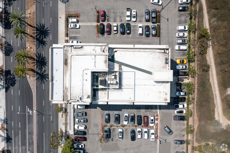 More Photos Of 675 Camino de los Mares, San Clemente Medical For Lease