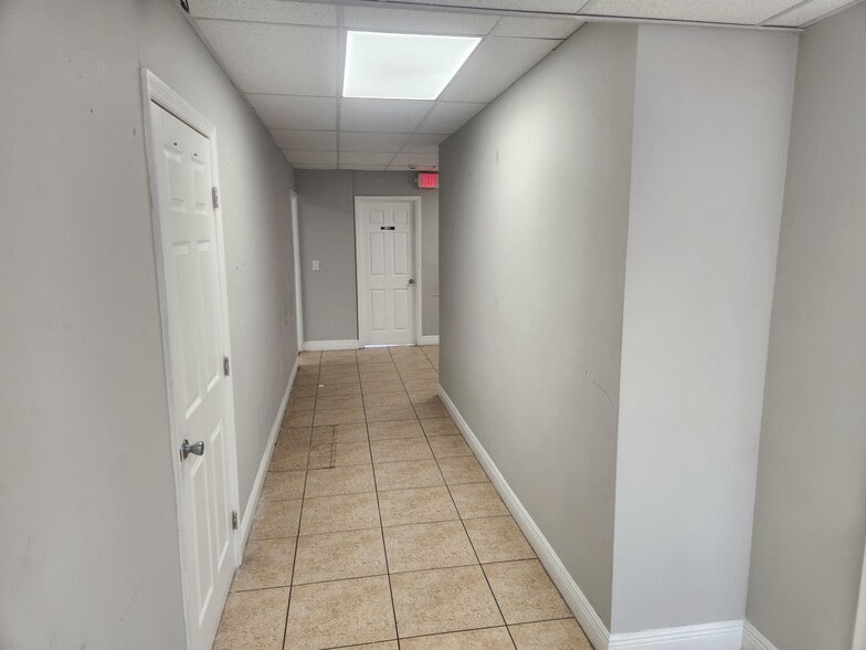 More Photos Of 1410 SW 1st St, Miami General Retail For Lease