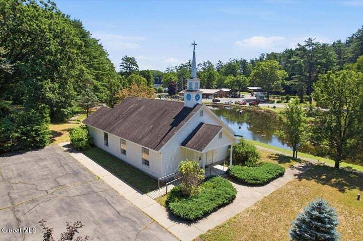 More Photos Of 82 Heath Rd, Corinth Religious Facility For Sale