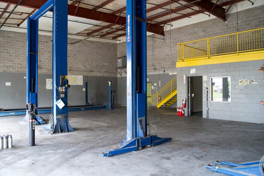 More Photos Of 490 Production Ave, Madison Warehouse For Lease