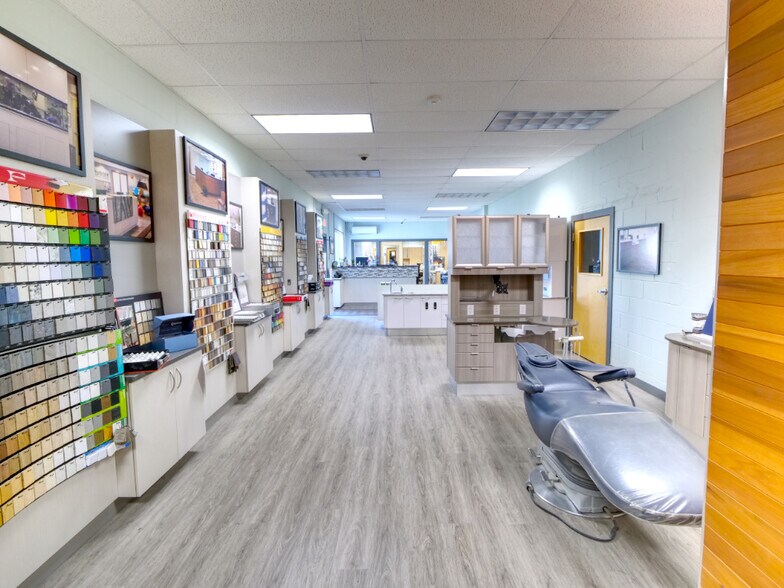 More Photos Of 55 Avocado St, Springfield Food Processing For Sale