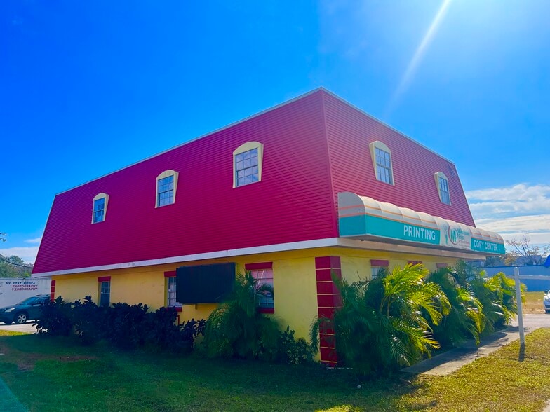 More Photos Of 5519 Hanley Rd, Tampa Storefront Retail Office For Sale