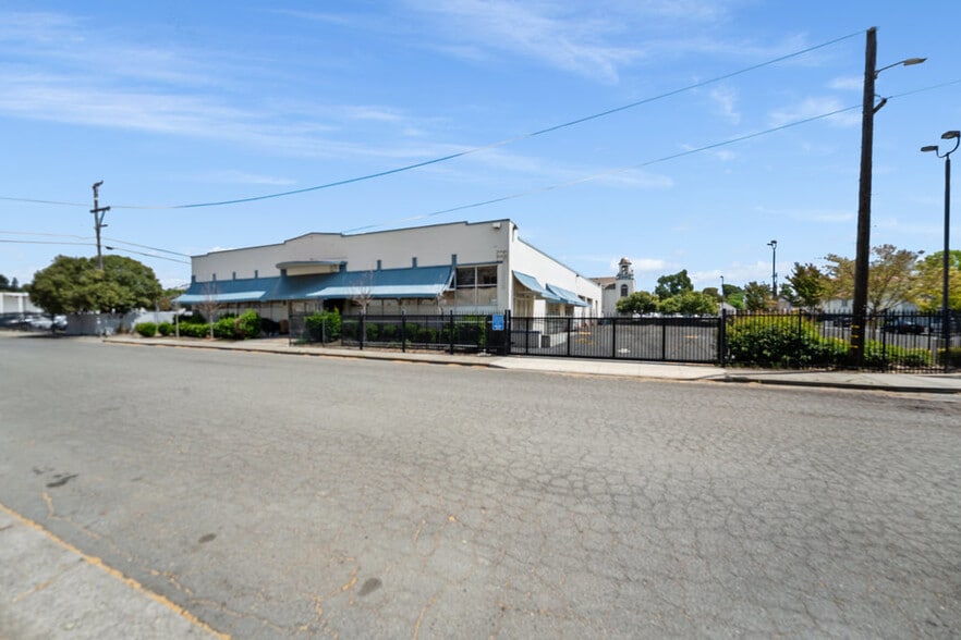 More Photos Of 1110 Colusa St, Vallejo Auto Repair For Sale