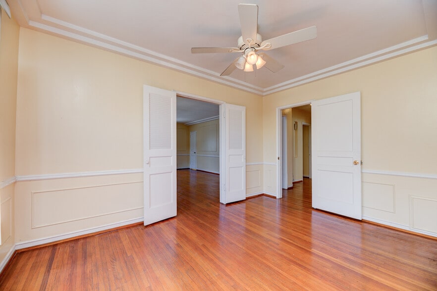 More Photos Of 913 S Wilton Pl, Los Angeles Apartments For Sale