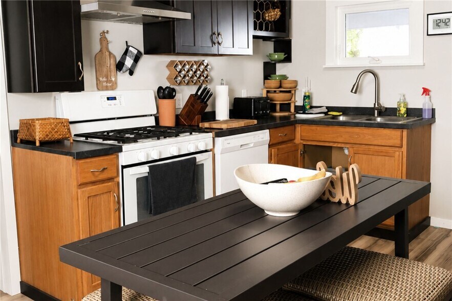 More Photos Of 63 Silver St, Norwich Apartments For Sale