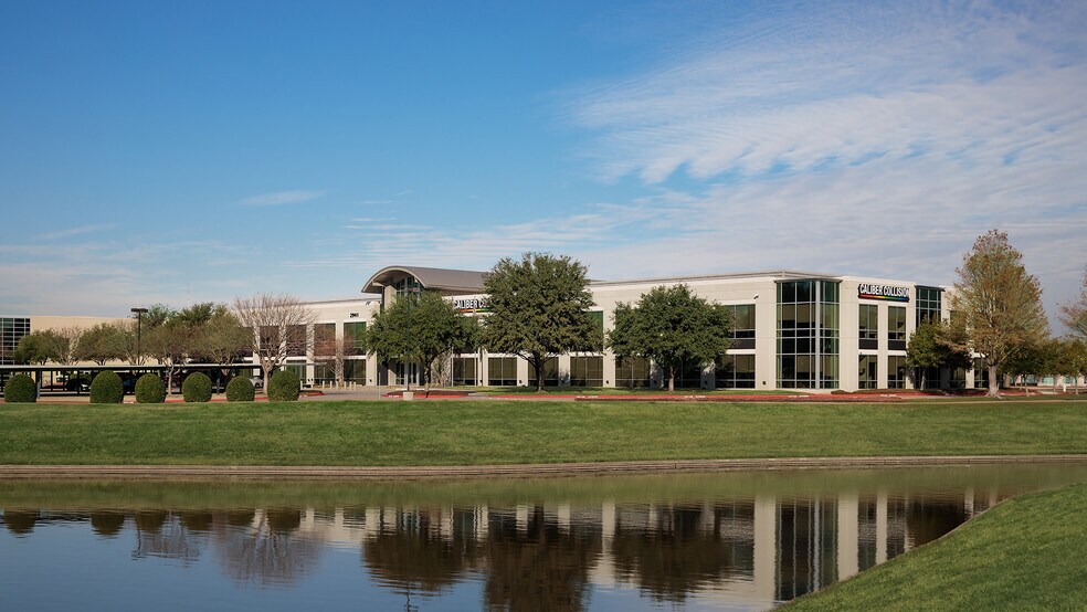 More Photos Of 2941 S Lake Vista Dr, Lewisville Office For Sale