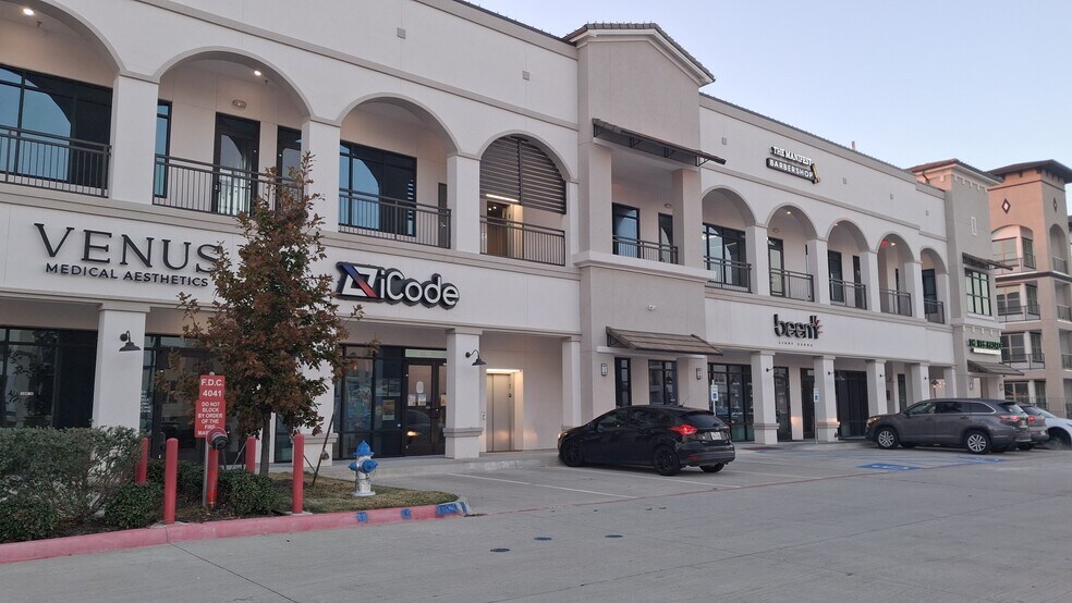 More Photos Of 4041 S Custer Rd, McKinney Storefront Retail Office For Sale