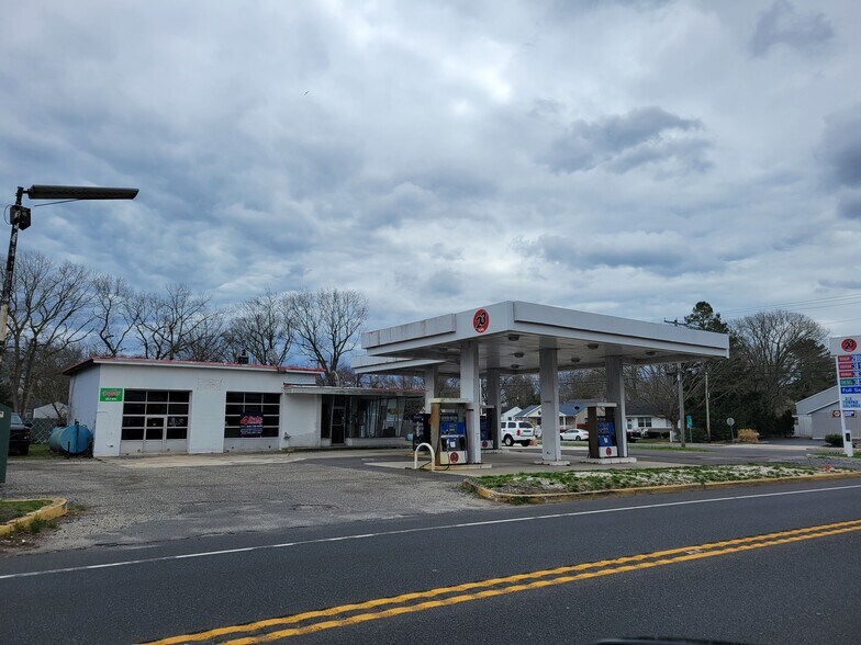 More Photos Of 668 New Rd, Somers Point Service Station For Sale