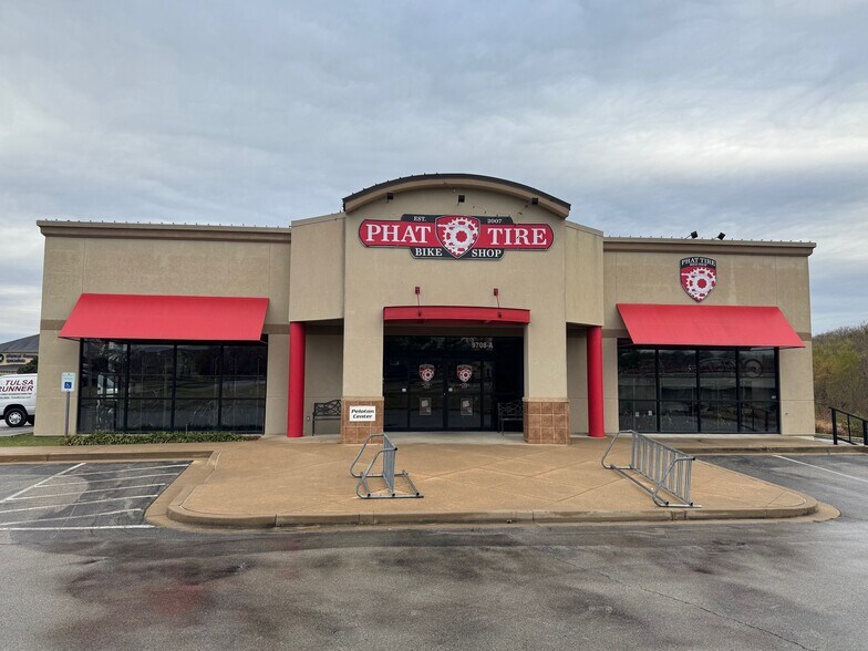 More Photos Of 9708 S Riverside Dr, Tulsa General Retail For Sale