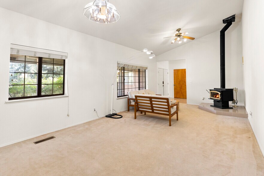 More Photos Of 9930 Calvine Rd, Sacramento Apartments For Sale