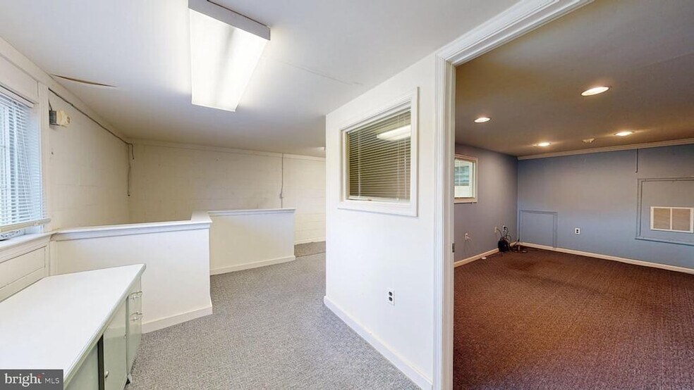 More Photos Of 143-147 W Hampton St, Pemberton borough Warehouse For Sale