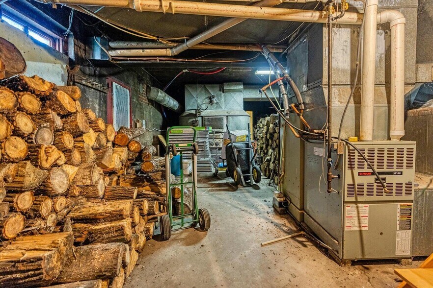 More Photos Of 604 E Wisconsin St, Sparta Industrial For Sale