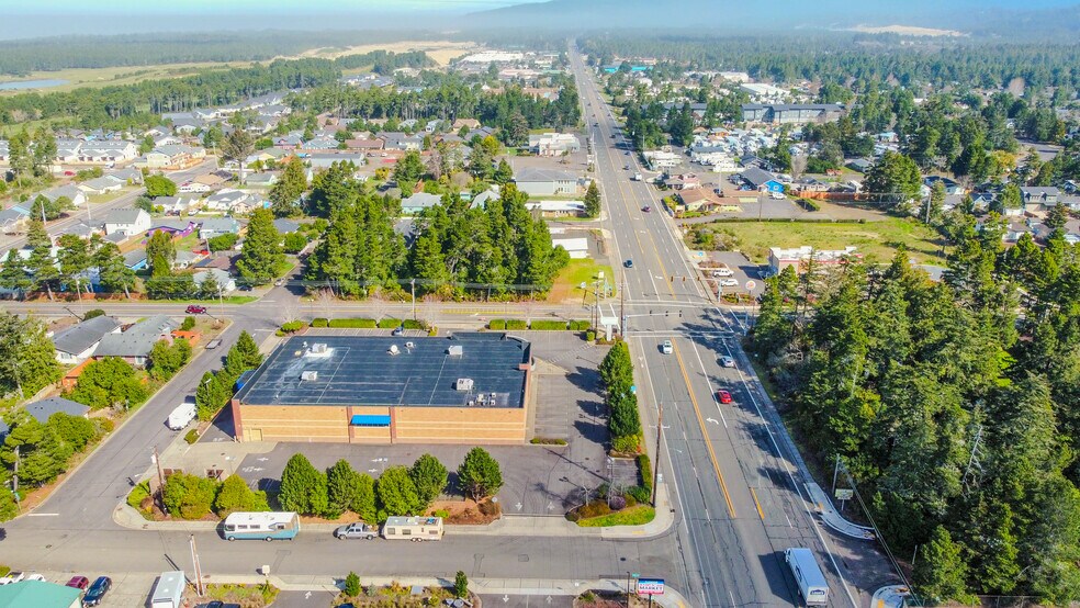 More Photos Of 3451 US-101 Hwy, Florence General Retail For Sale