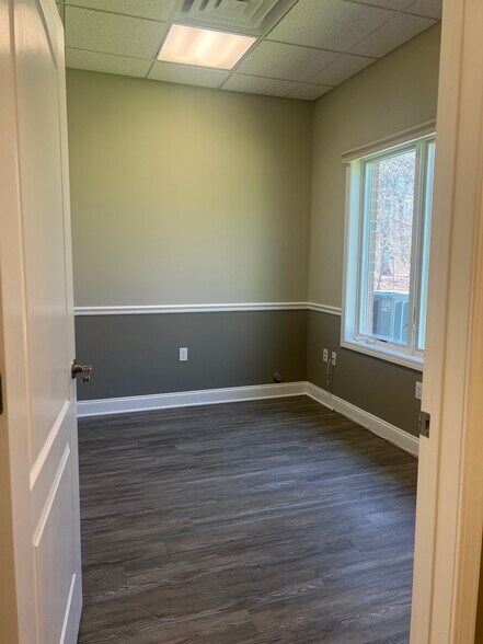 More Photos Of 2380 US Highway 9, Howell Medical For Lease