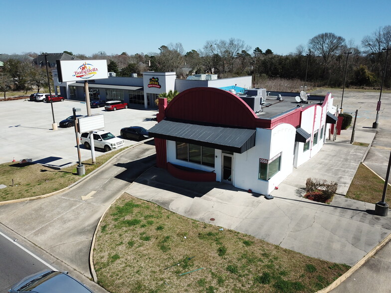 Primary Photo Of 4353 S Sherwood Forest Blvd, Baton Rouge Restaurant For Sale