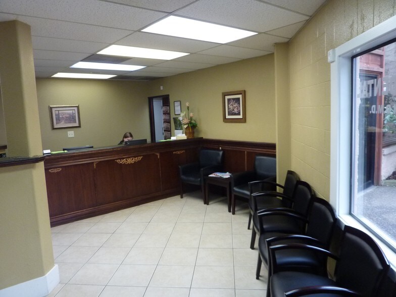 More Photos Of 18773-18813 SW Martinazzi Ave, Tualatin Medical For Lease