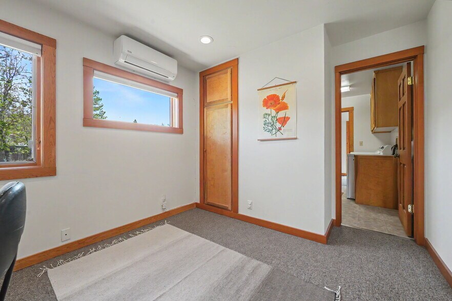 More Photos Of 21376 Consolation St, Volcano Specialty For Sale