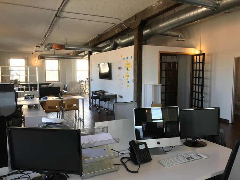 More Photos Of 1008 Race St, Cincinnati Office Residential For Sale