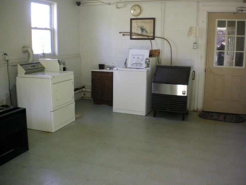 More Photos Of 8257 Turin Rd, Rome Hotel For Sale