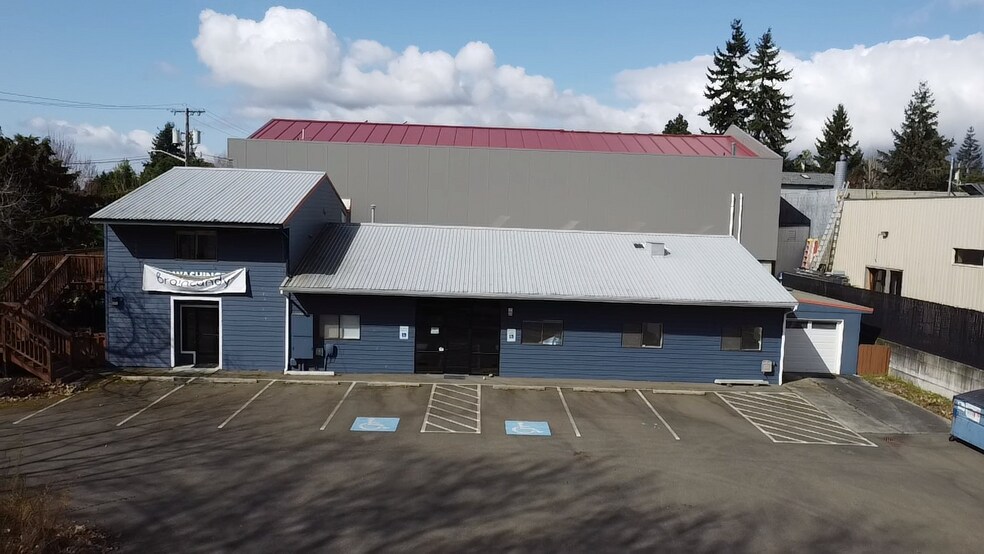 More Photos Of 720 8th Ave, Kirkland Flex For Sale