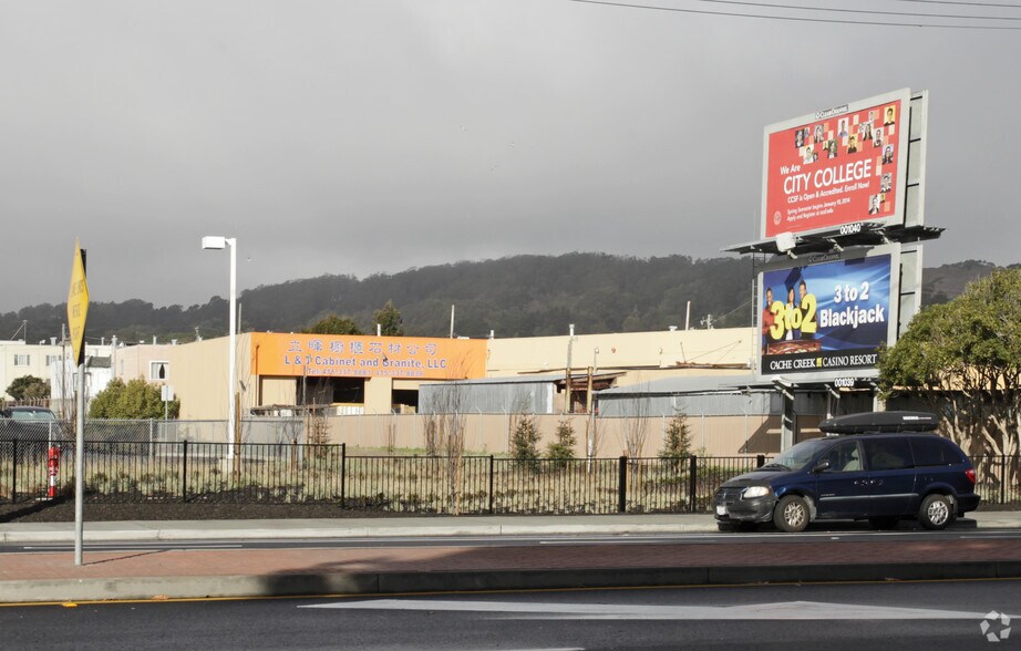 More Photos Of 2634 Bayshore Blvd, Daly City Warehouse For Sale