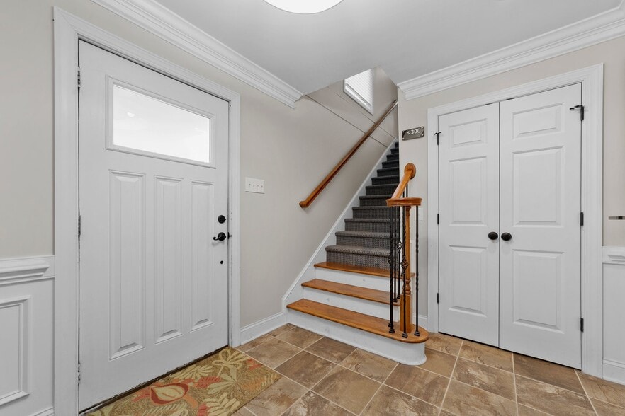 More Photos Of 2701 Rowland Rd, Raleigh Office Residential For Lease