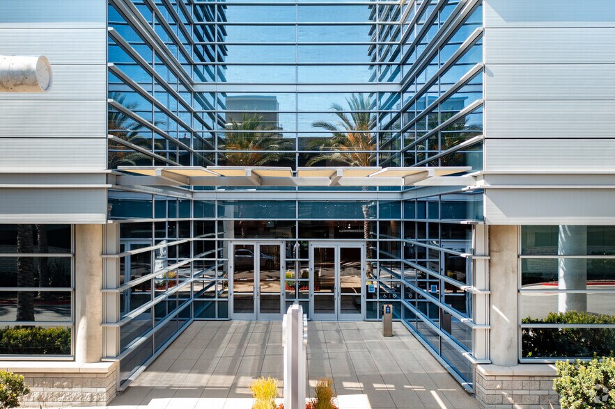 Primary Photo Of 800 Corporate Pointe, Culver City Office For Lease