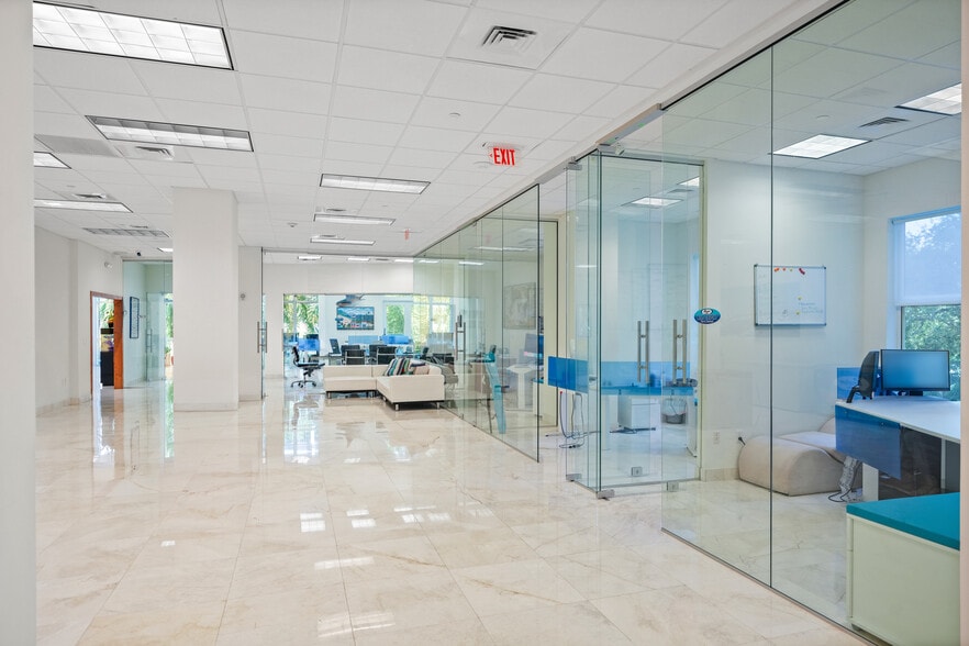 More Photos Of 511 SE 5th Ave, Fort Lauderdale Apartments For Sale