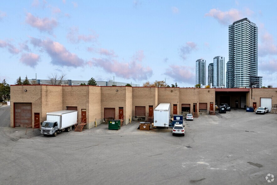 More Photos Of 231 Millway Ave, Vaughan Light Manufacturing For Lease