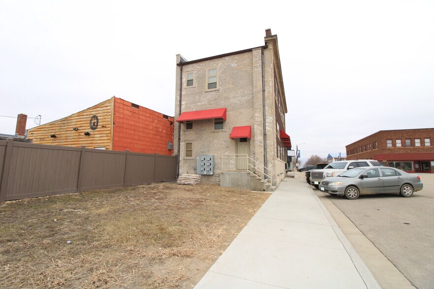 More Photos Of 11 S Main St S, Crosby Apartments For Sale