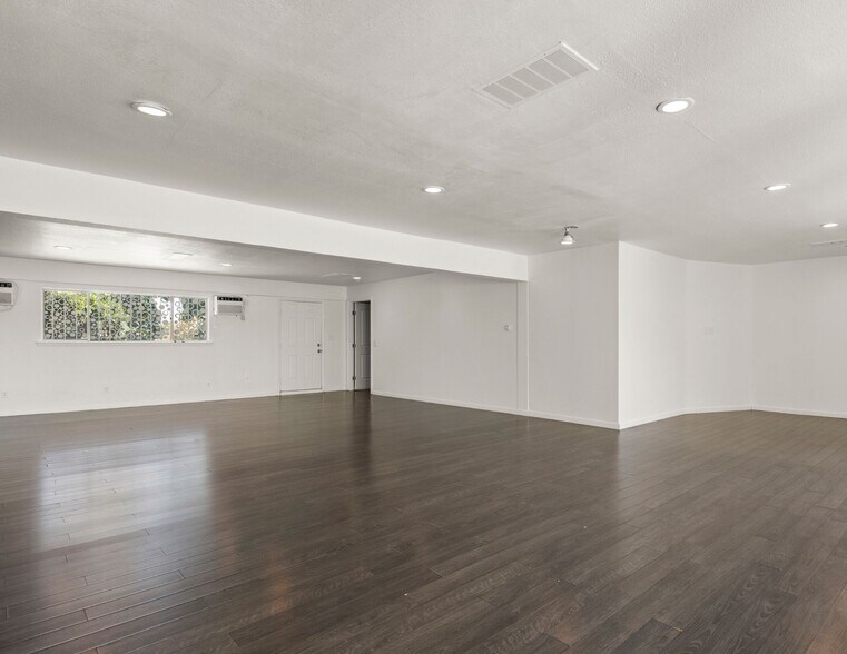 More Photos Of 556 N 1st St, San Jose Medical For Sale
