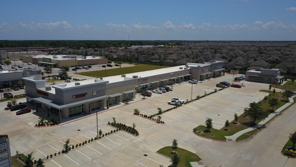 More Photos Of 25031 Westheimer Pky, Katy Storefront For Lease