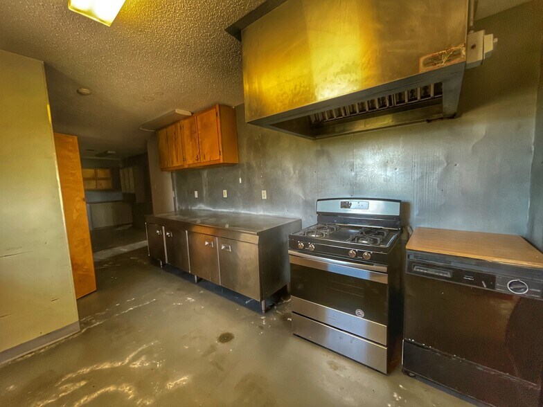 More Photos Of 660 Pine Ridge Rd, Pottsville Daycare Center For Sale