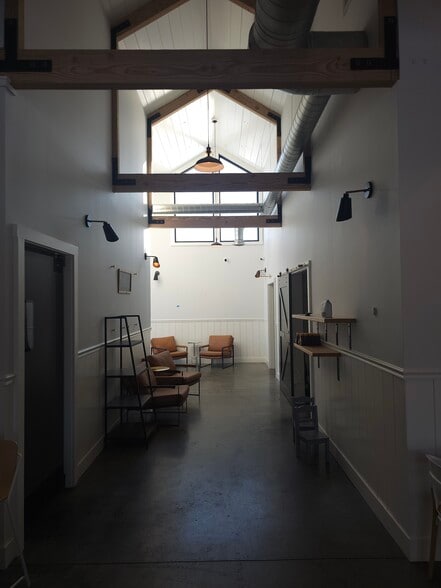More Photos Of 26 Buck Dr, Ruckersville Office For Lease
