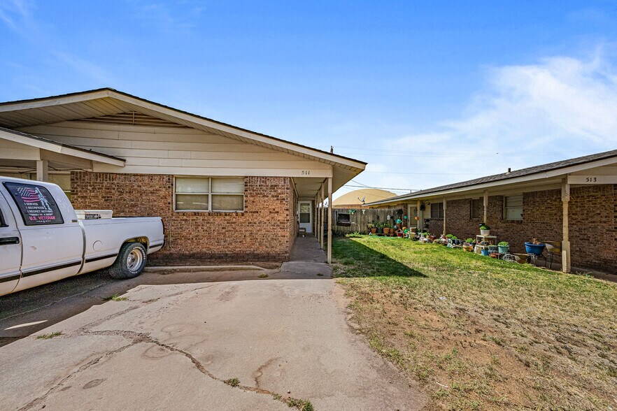 More Photos Of 501-524 Plaza Dr, Slaton Apartments For Sale