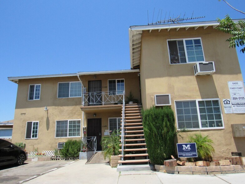 Primary Photo Of 6400 Camellia Ave, North Hollywood Apartments For Sale