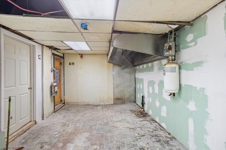 More Photos Of 57 N Main St, Woonsocket Restaurant For Lease