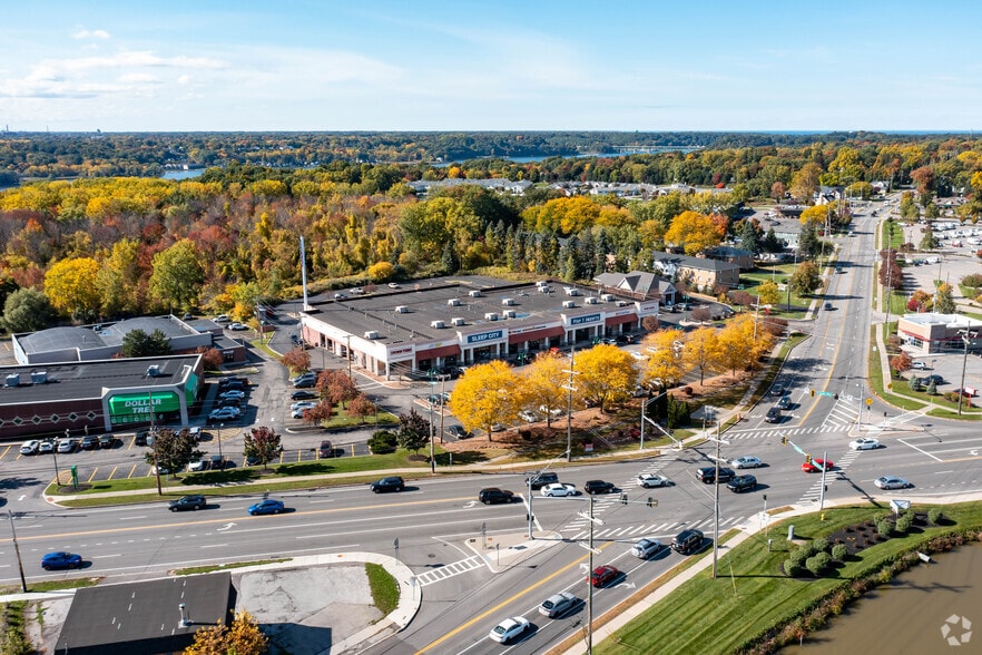 More Photos Of 1855 Empire Blvd, Webster General Retail For Lease