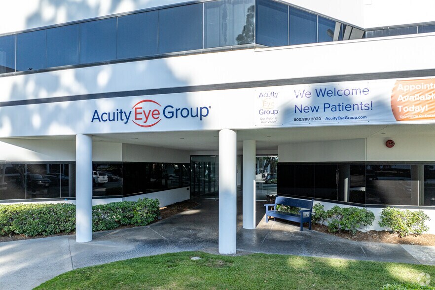 More Photos Of 1403 N Tustin Ave, Santa Ana Medical For Sale