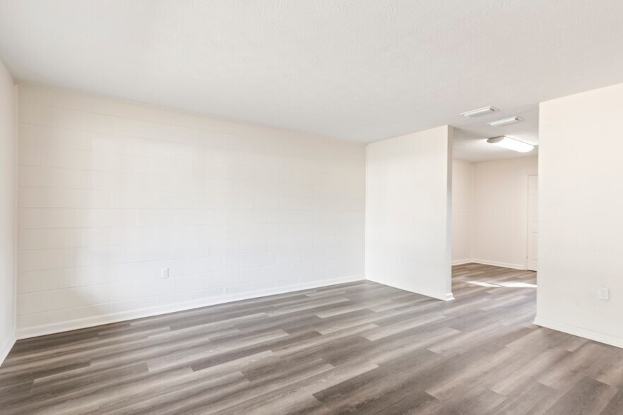 More Photos Of 283 SW Davaca Gln, Lake City Multifamily For Sale