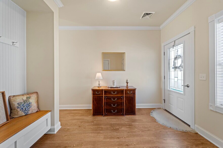 More Photos Of 501 E Franklin St, Endicott Apartments For Sale